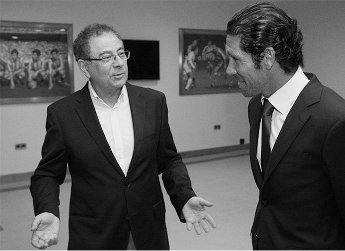 Atleti coach, Cholo Simeone, with designer Roberto Verino