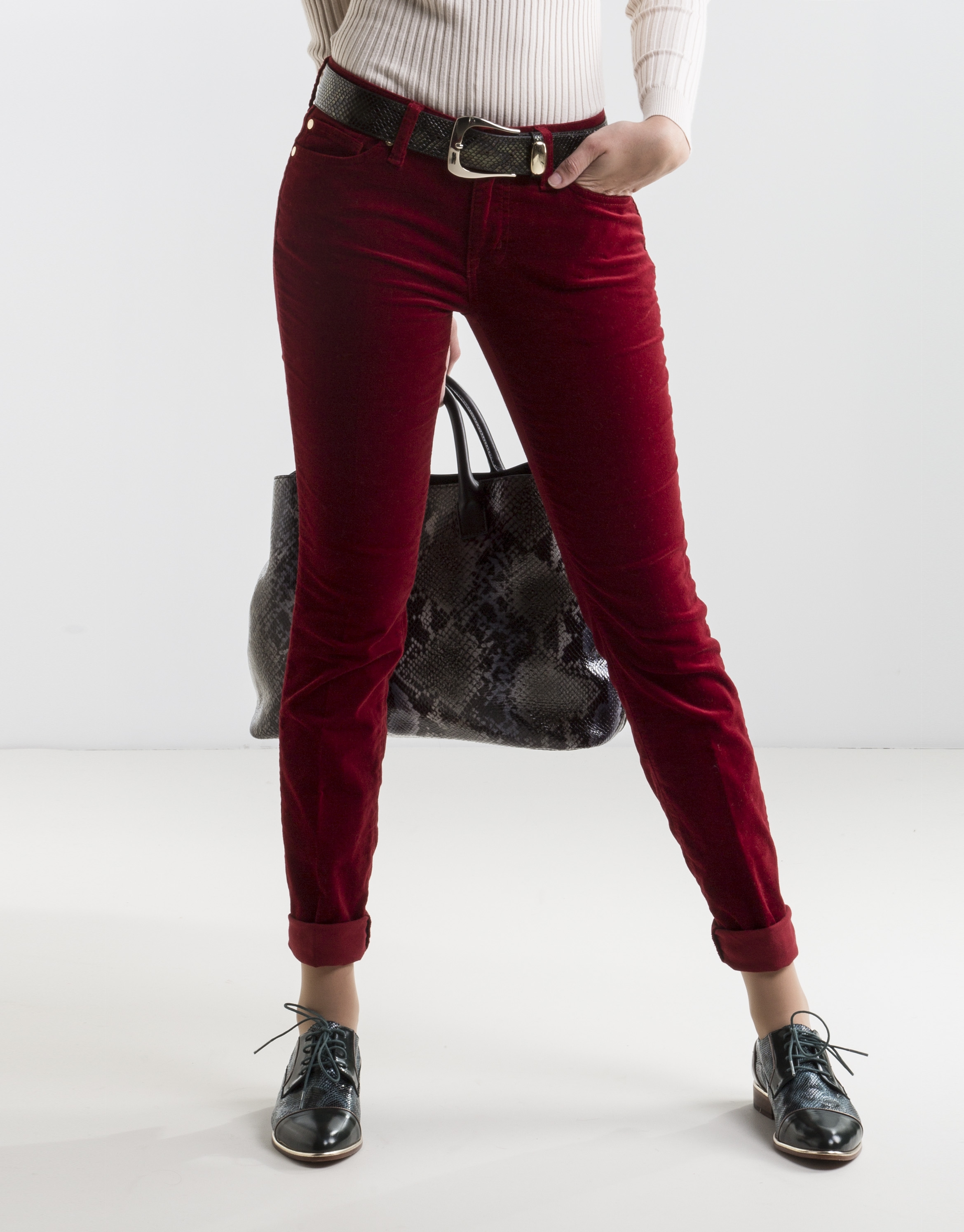 Plain red corduroy pants Pants Woman Roberto Verino
