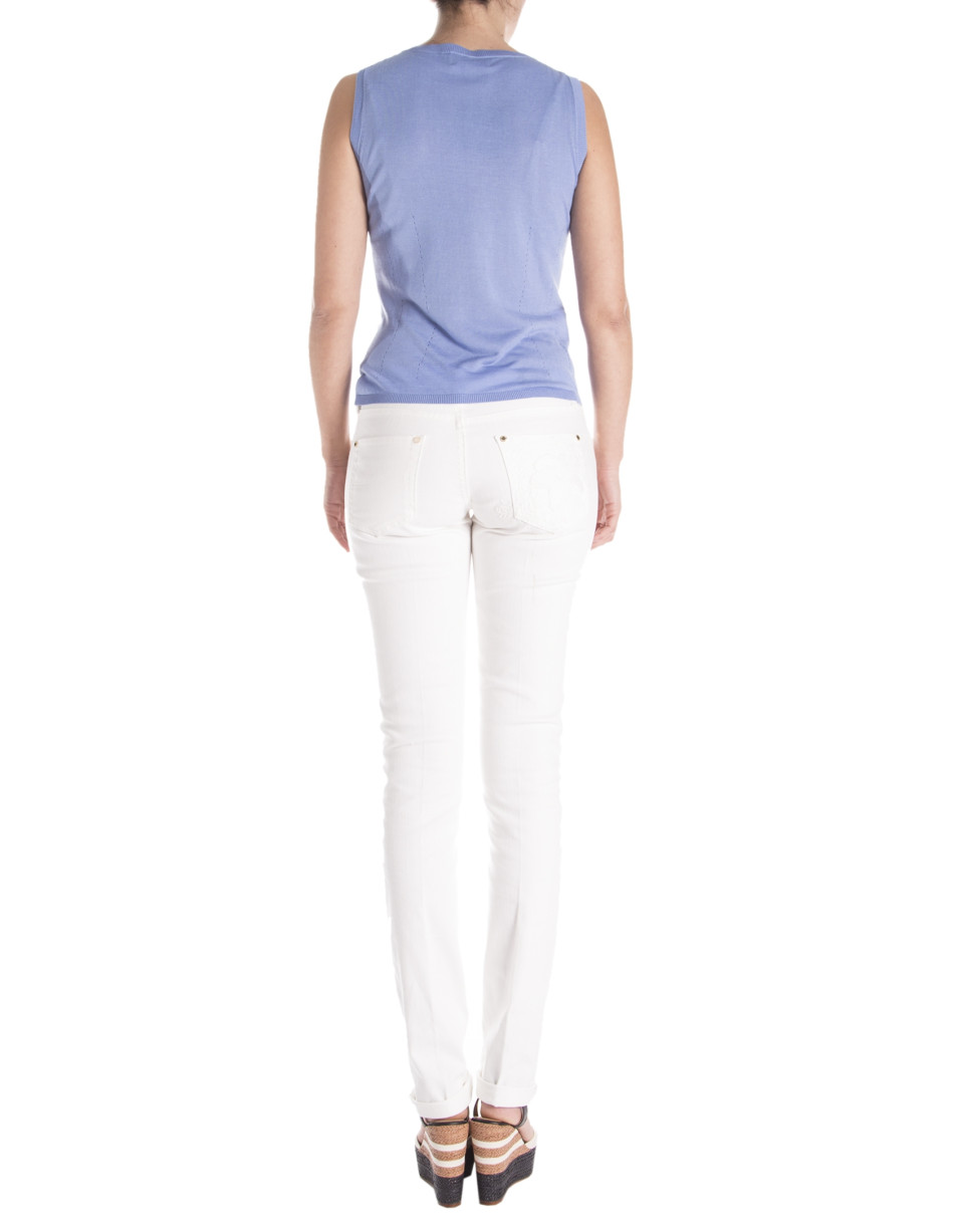 Blue knit sleeveless sweater 