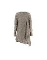 Long knit jacket in brown.