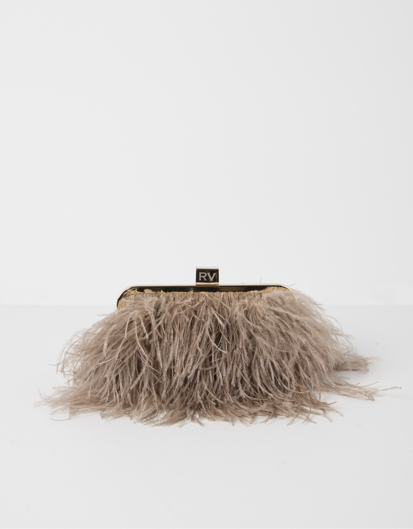 Clutch with feathers 