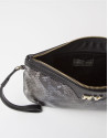 Clutch en piel vacuno