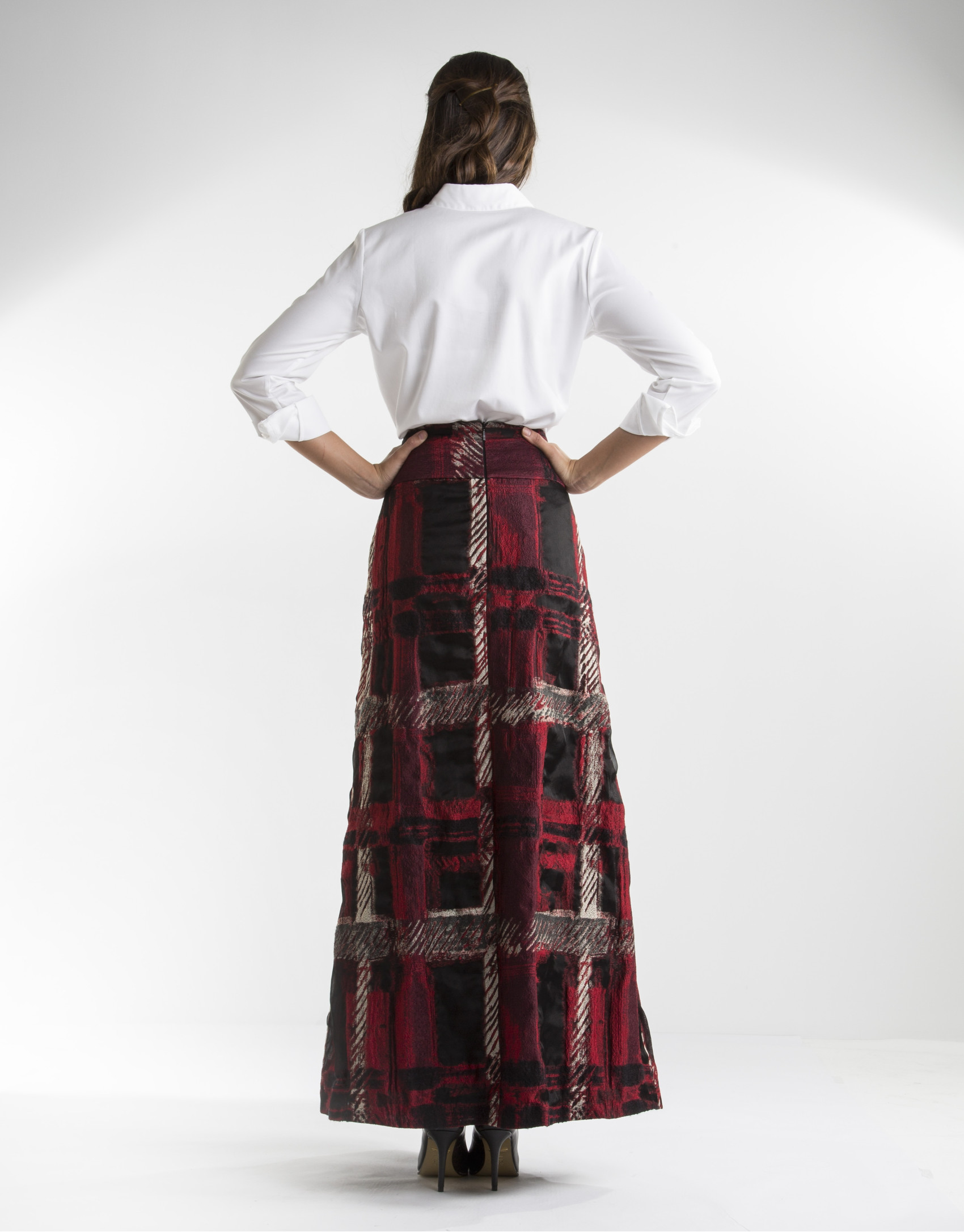 Long red checked jacquard skirt