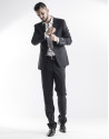 Traje liso negro