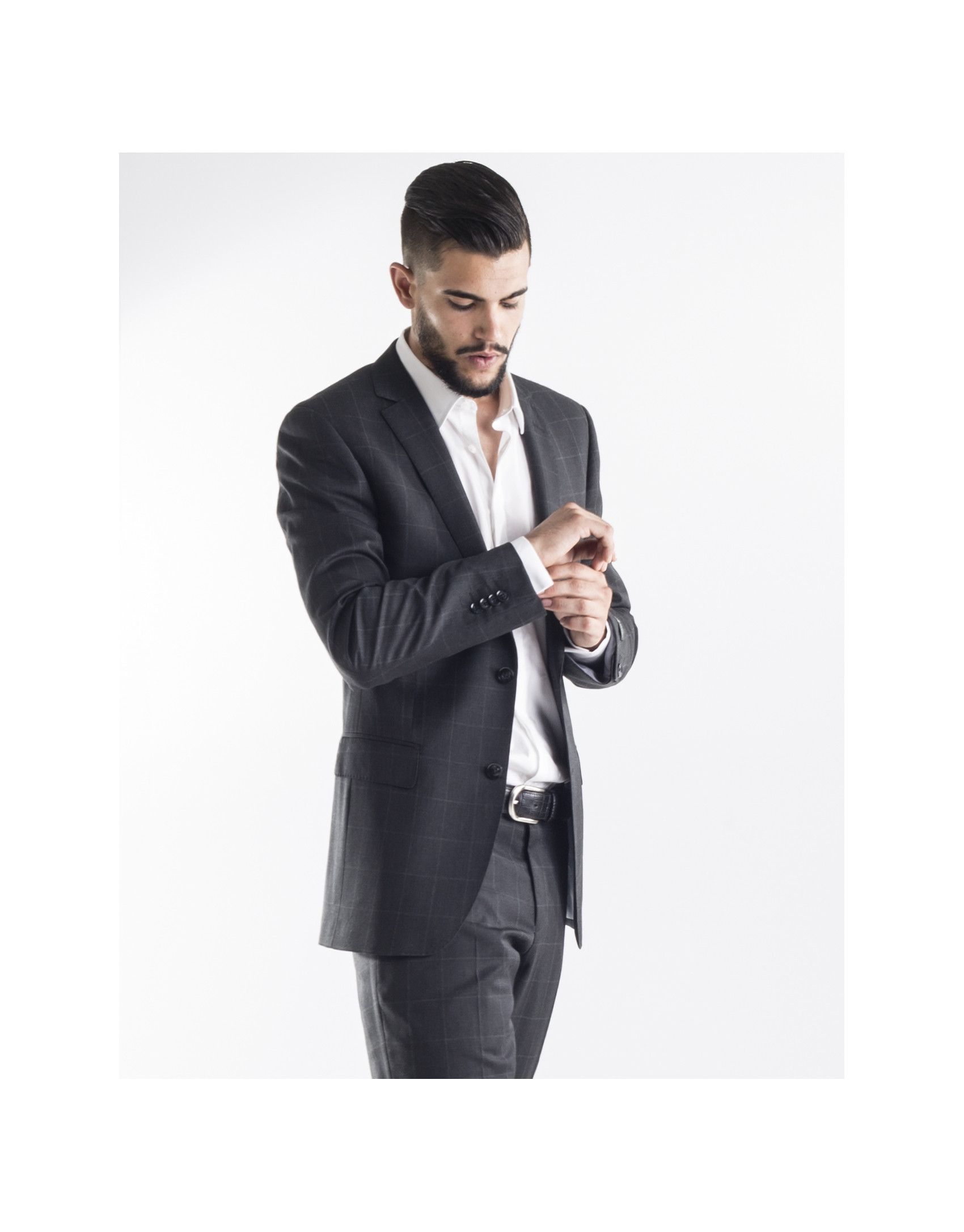Traje cuadro gris oscuro