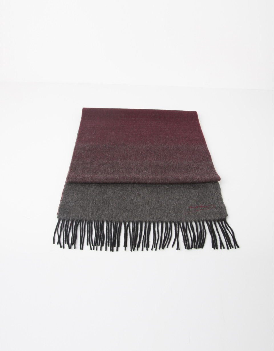 Gray and red wool scarf