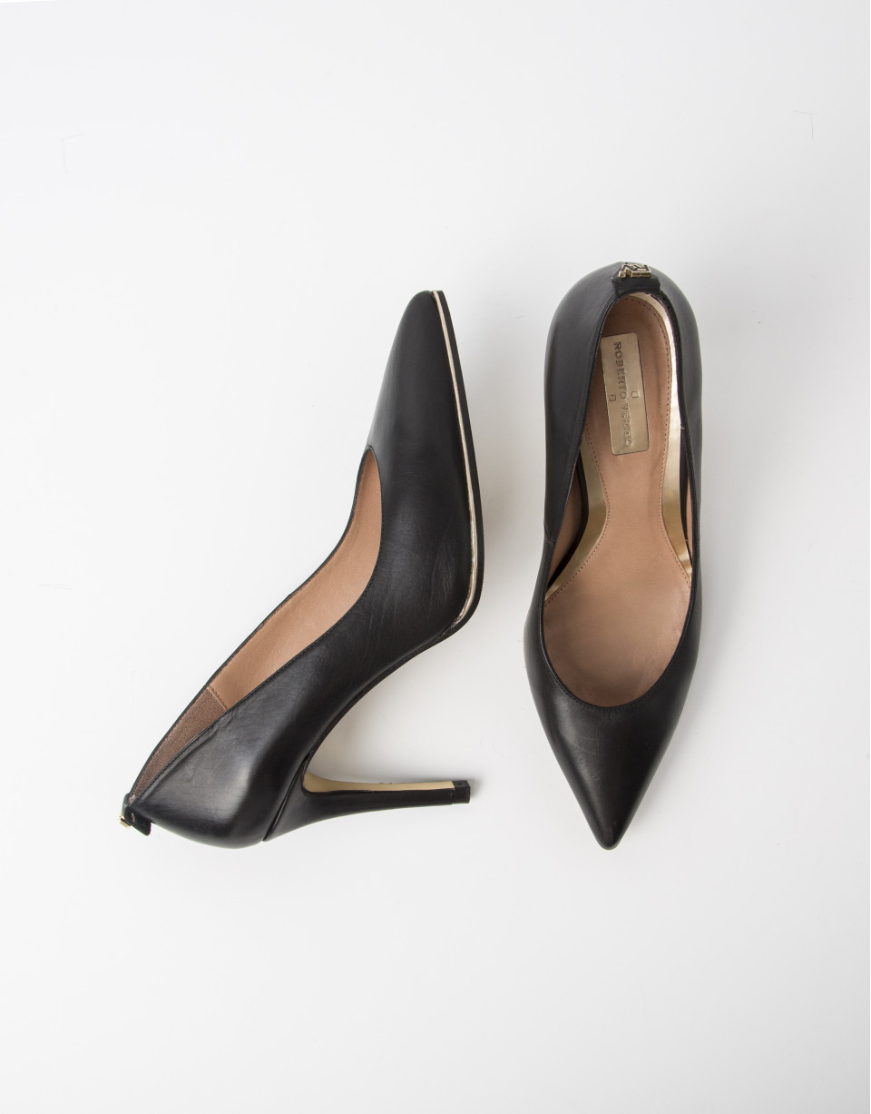 Black lambskin SEUL pump