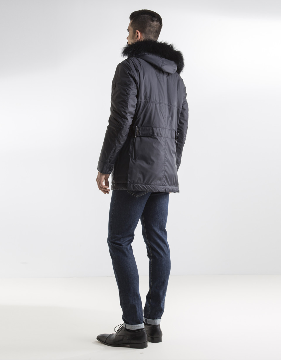 Trench jacquard negro cuatro bolsillos