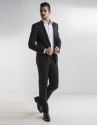 Traje liso gris oscuro