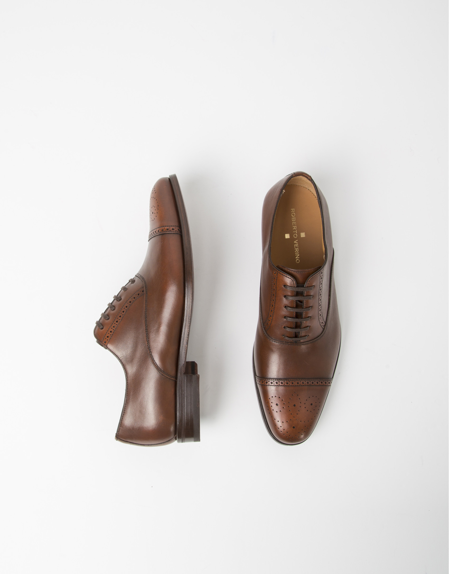 Brown Oxford dress shoes