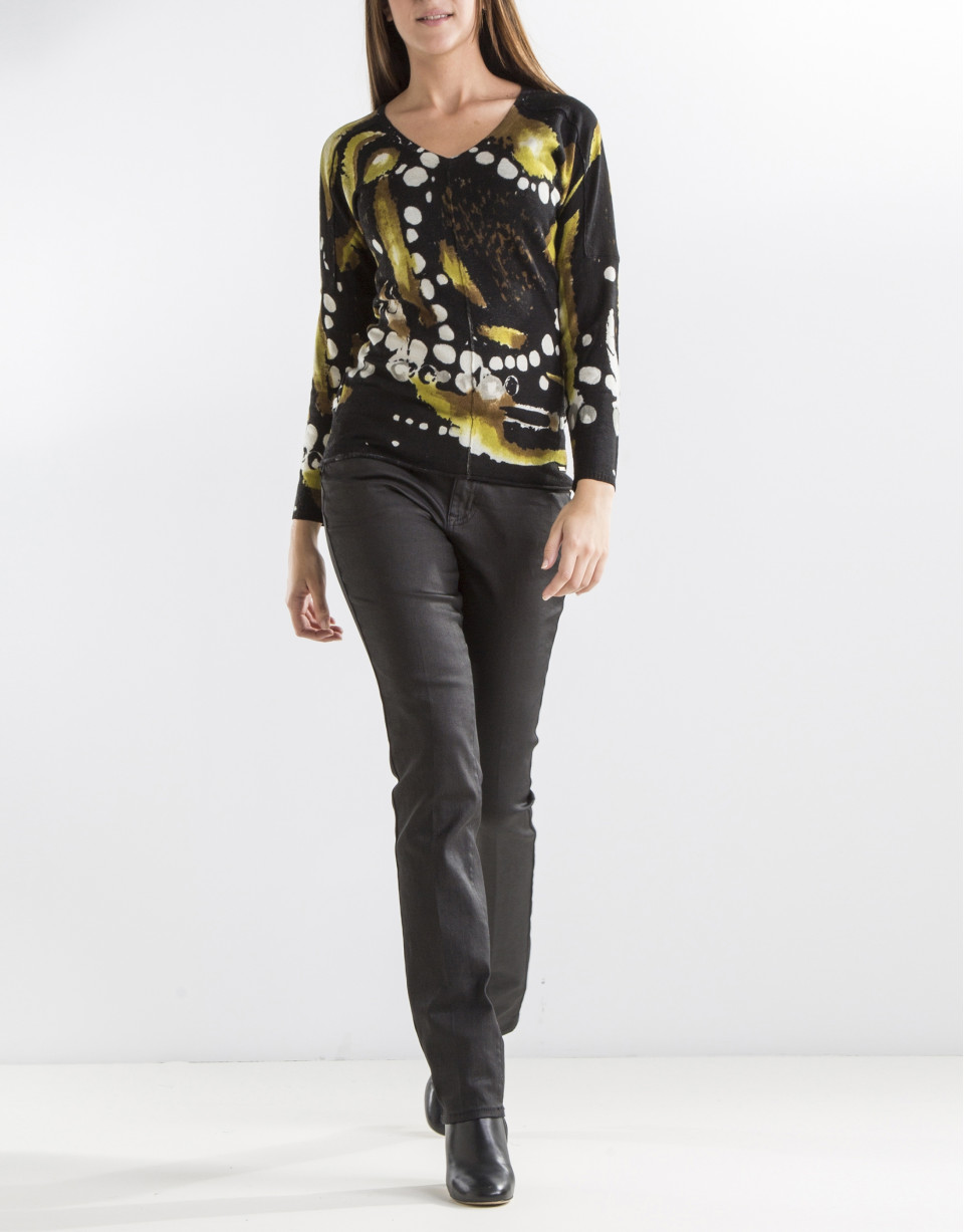 Black print sweater