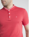 Polo piqué rojo contraste
