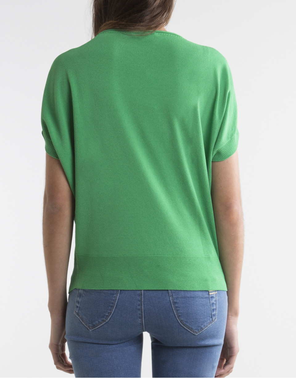 Green loose sweater