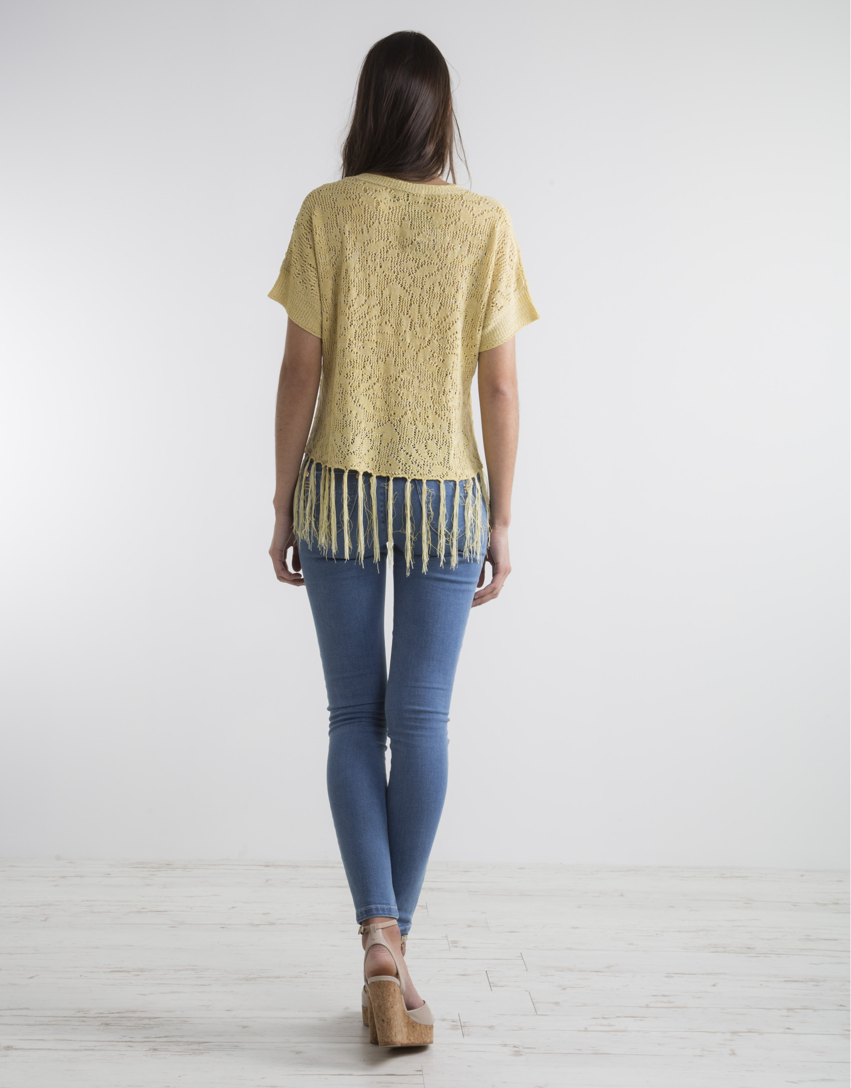Jersey flecos amarillo