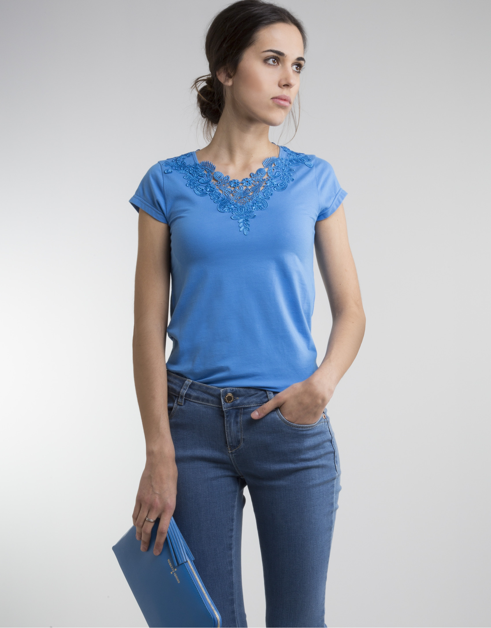 Camiseta crochet azul