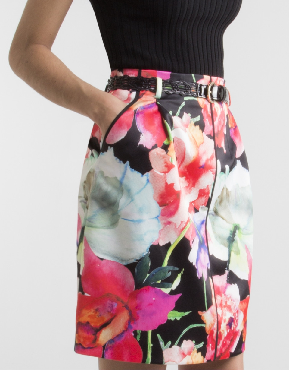 Floral print skirt