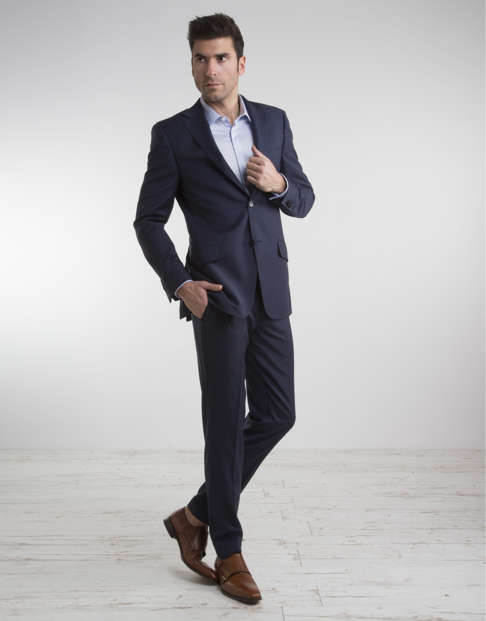Traje regular fit falso liso marino