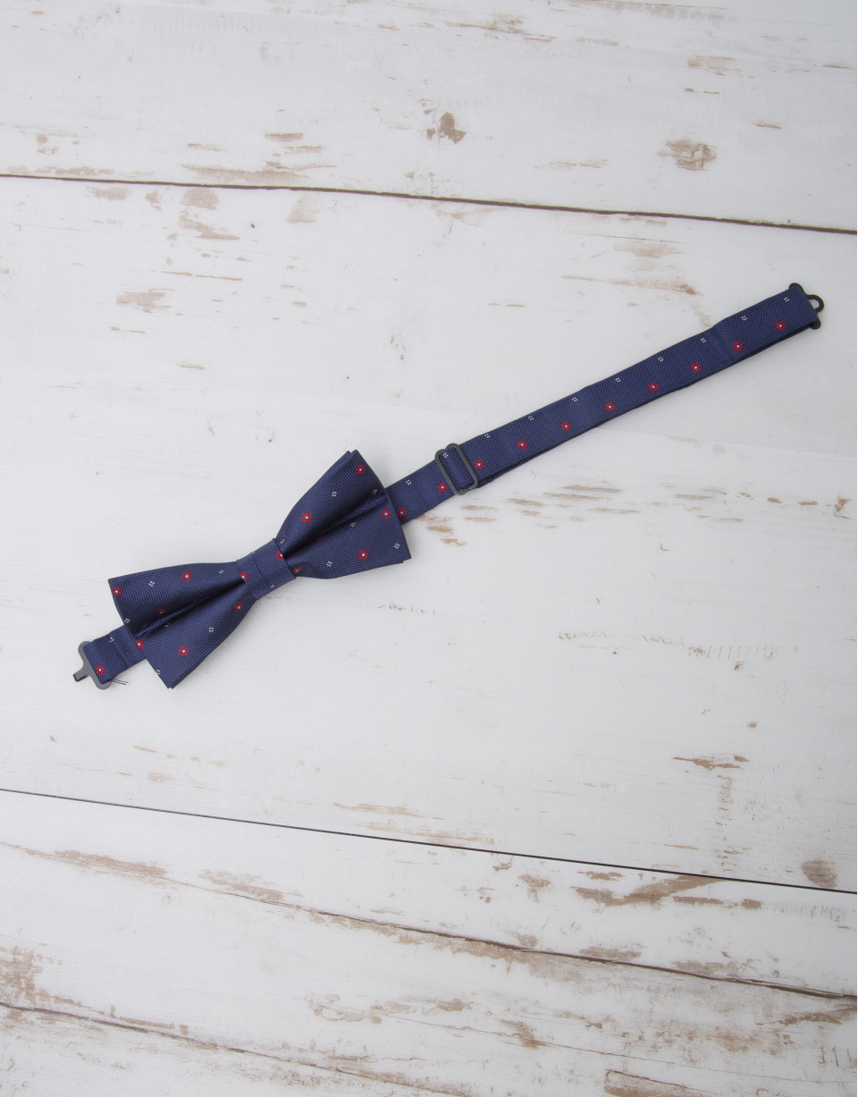 Ivory floral and dotted bowtie