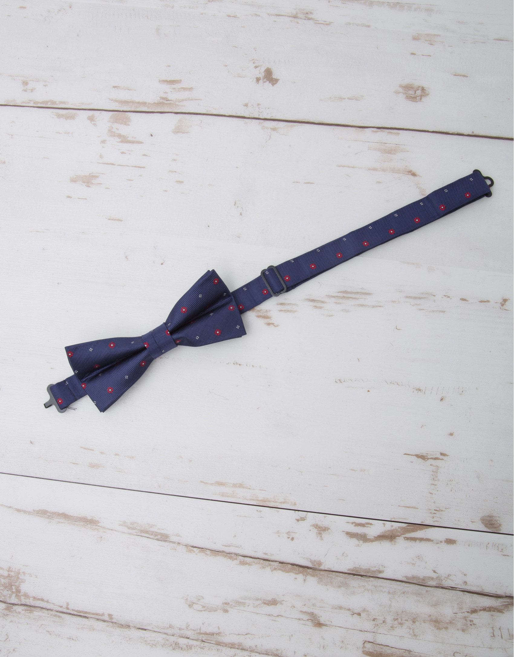 Ivory floral and dotted bowtie