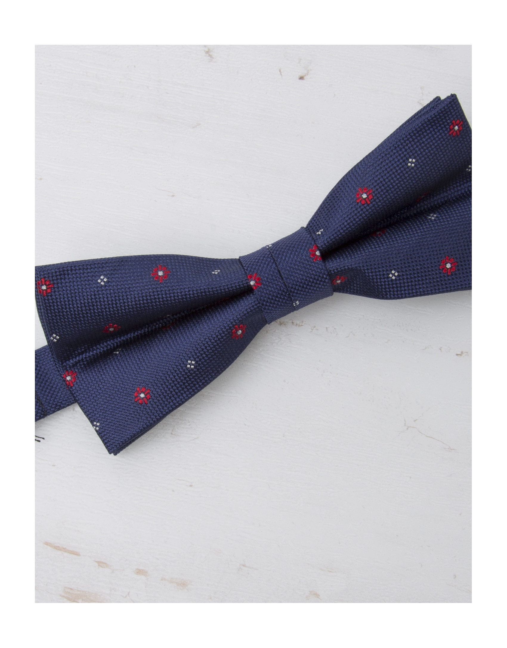 Ivory floral and dotted bowtie