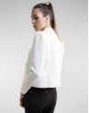 Chaqueta corta blanca