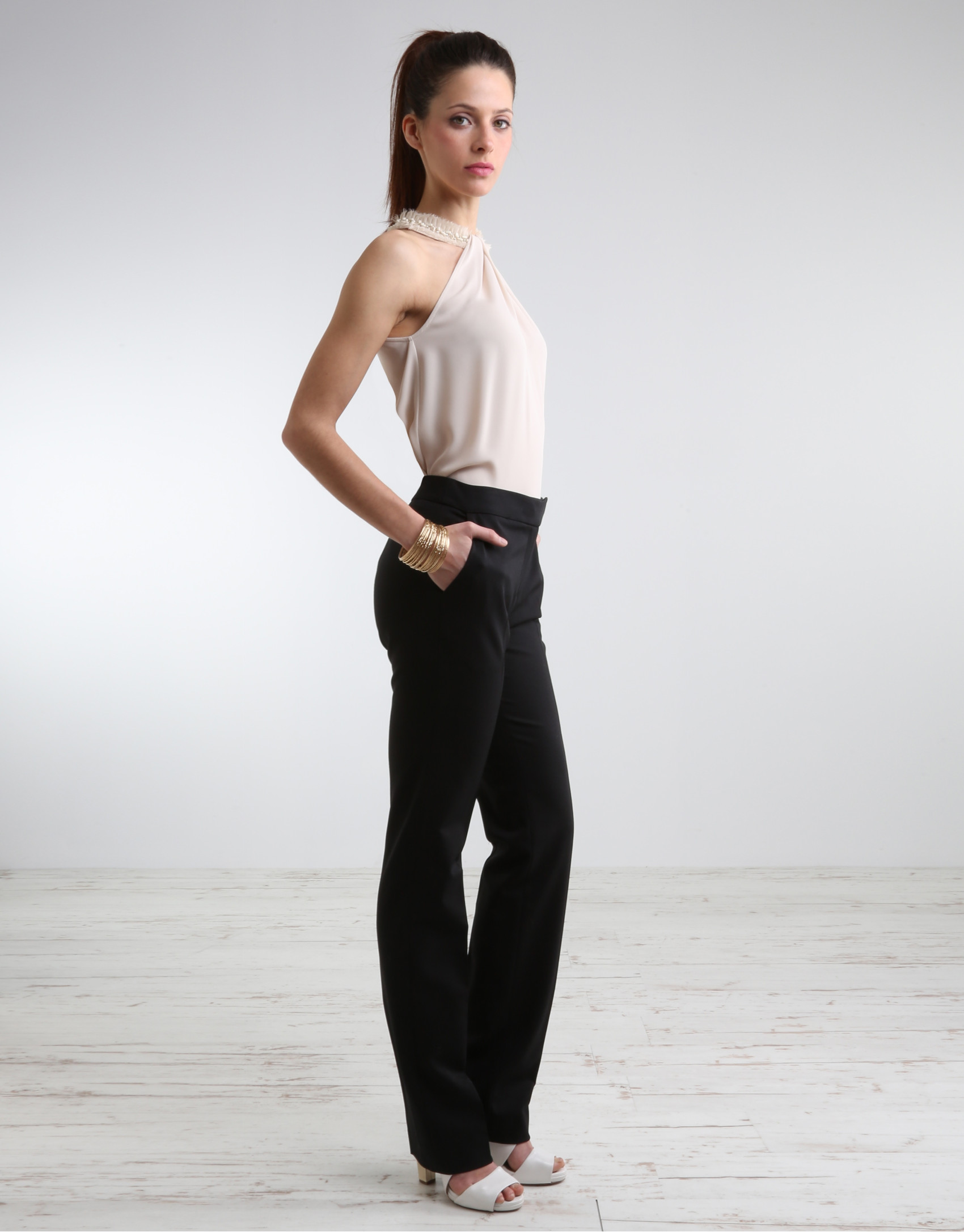 Black pants with trimming