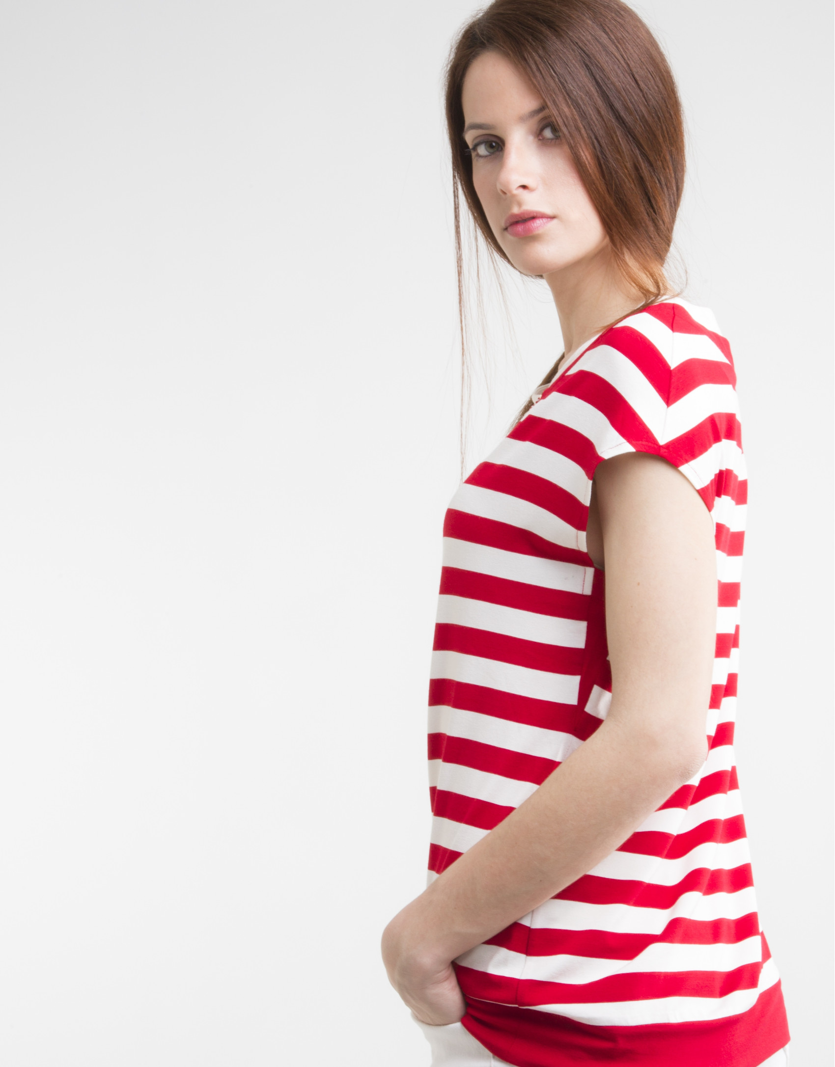 Camiseta punto rayas rojas