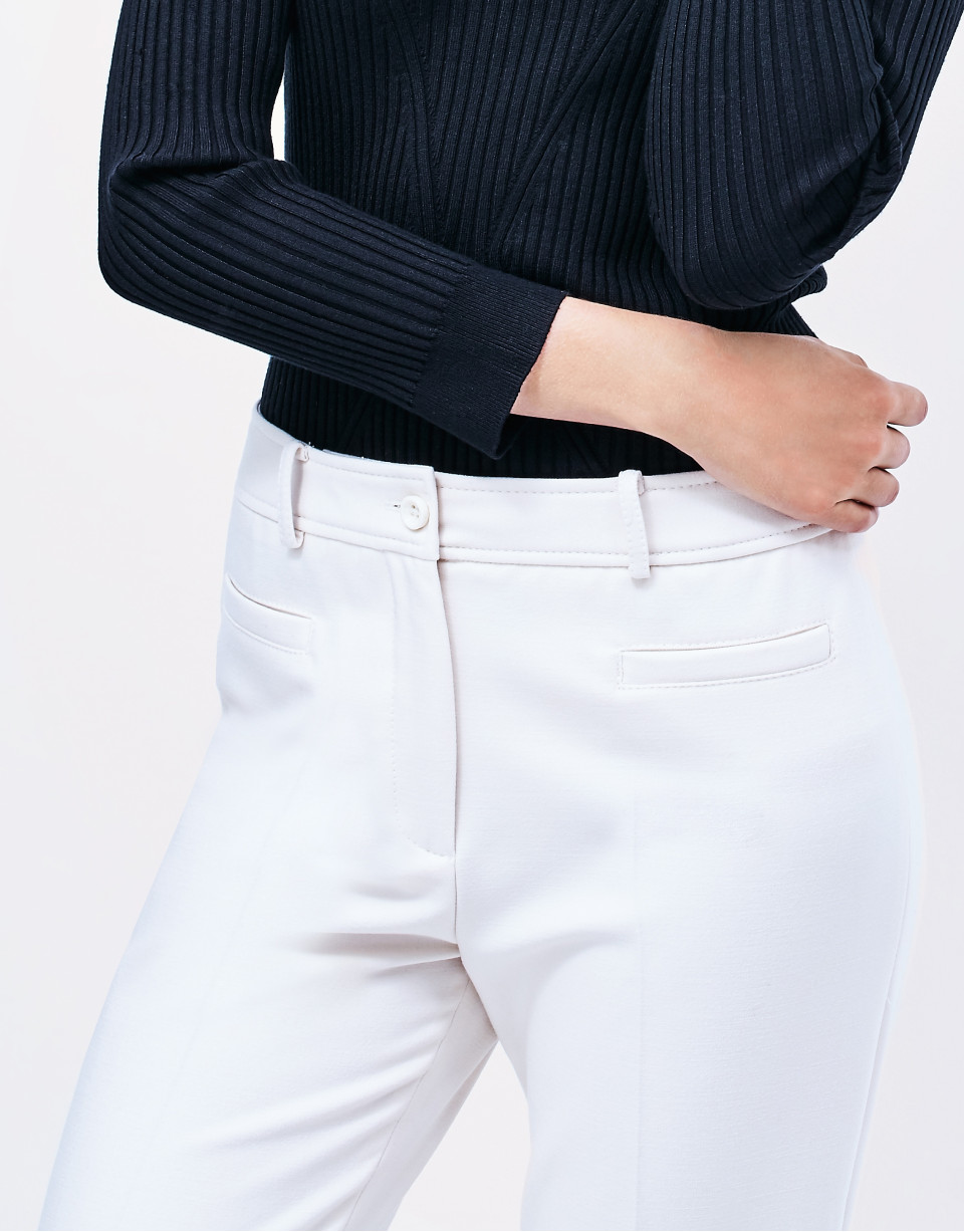 Off white crepe pants