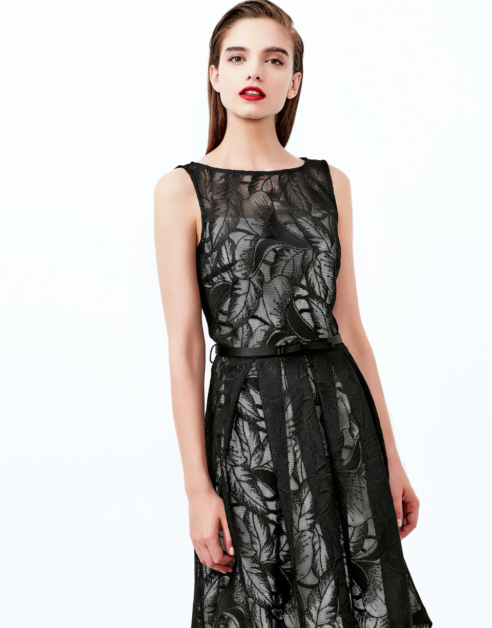 Vestido encaje negro