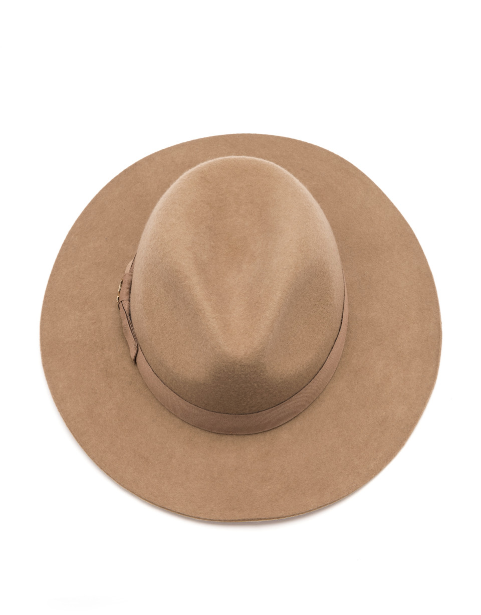 Sombrero camel