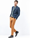 Pantalón chino dorado