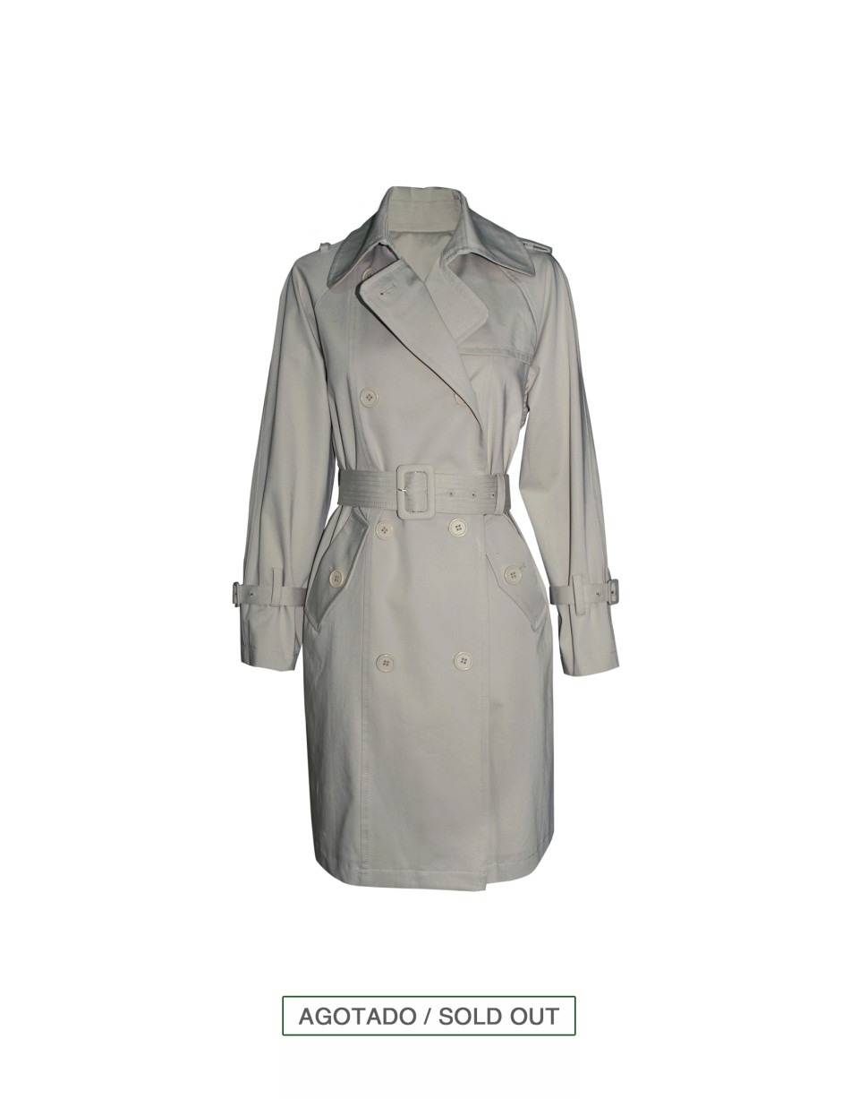 Gabardina color piedra