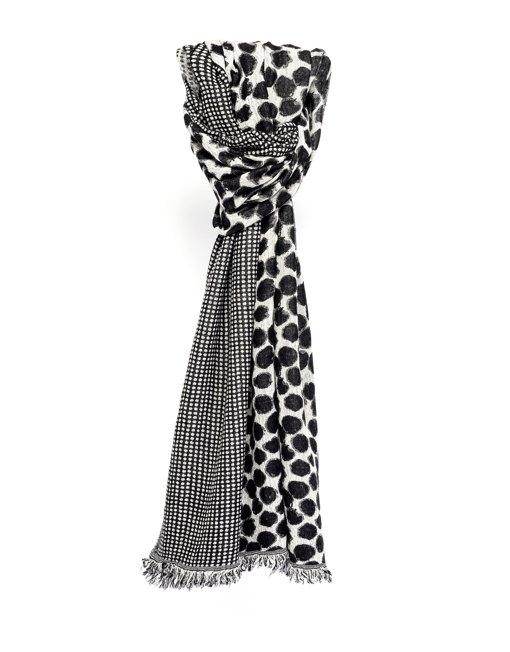 Black and white scarf