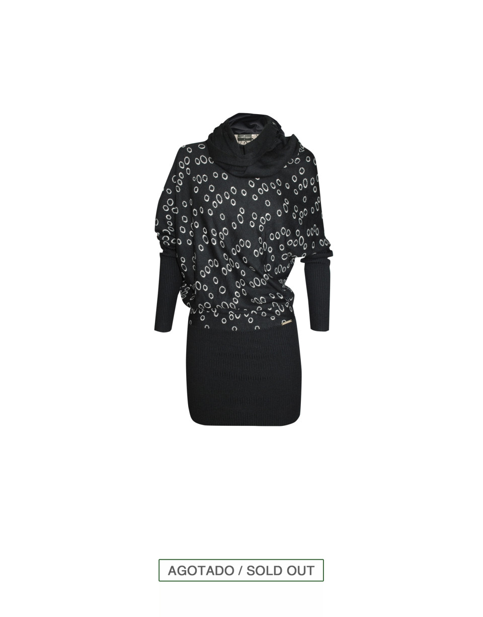 Dress with circular jacquard pattern