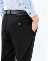 Pantalón chino negro