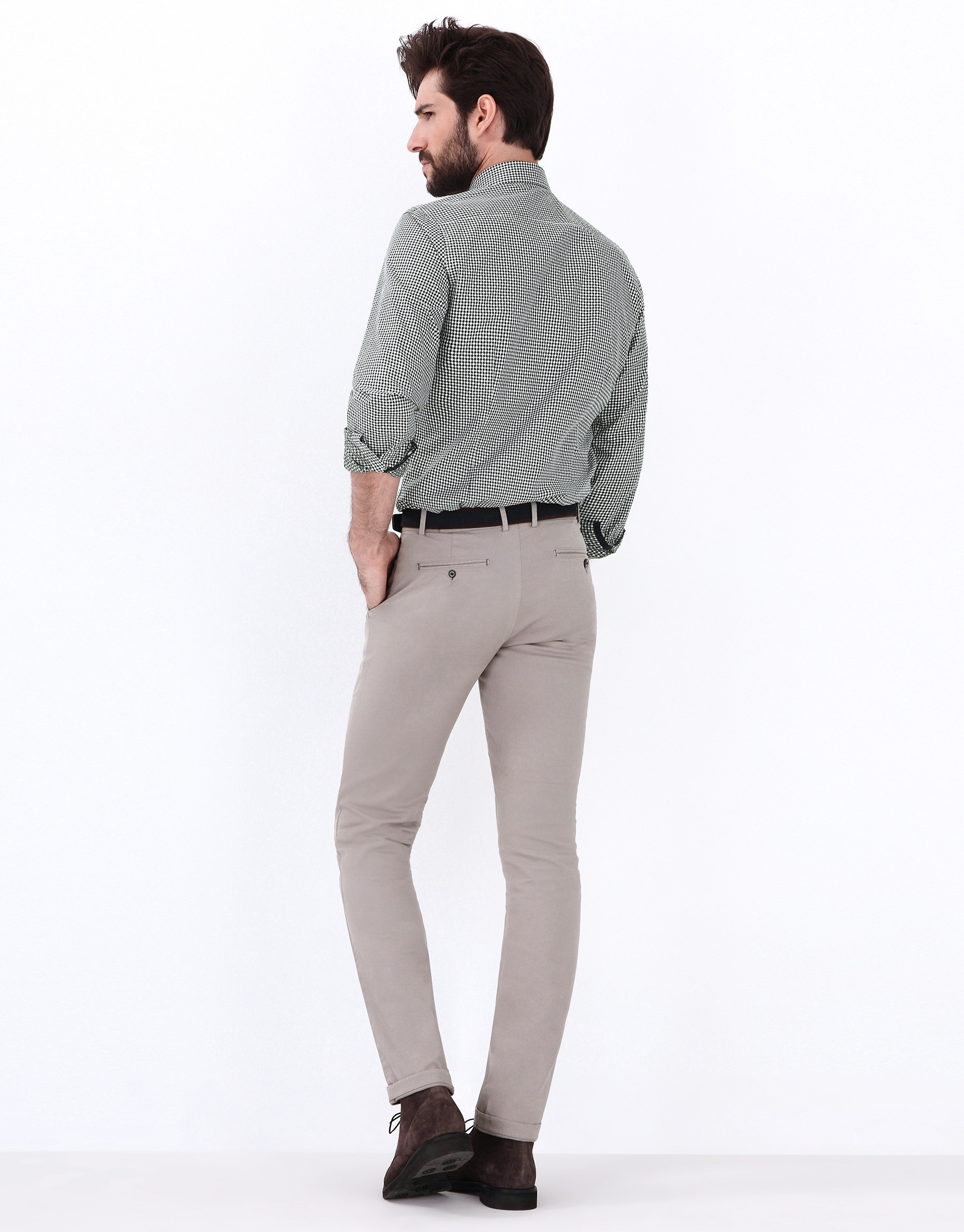 Pantalón chino gris