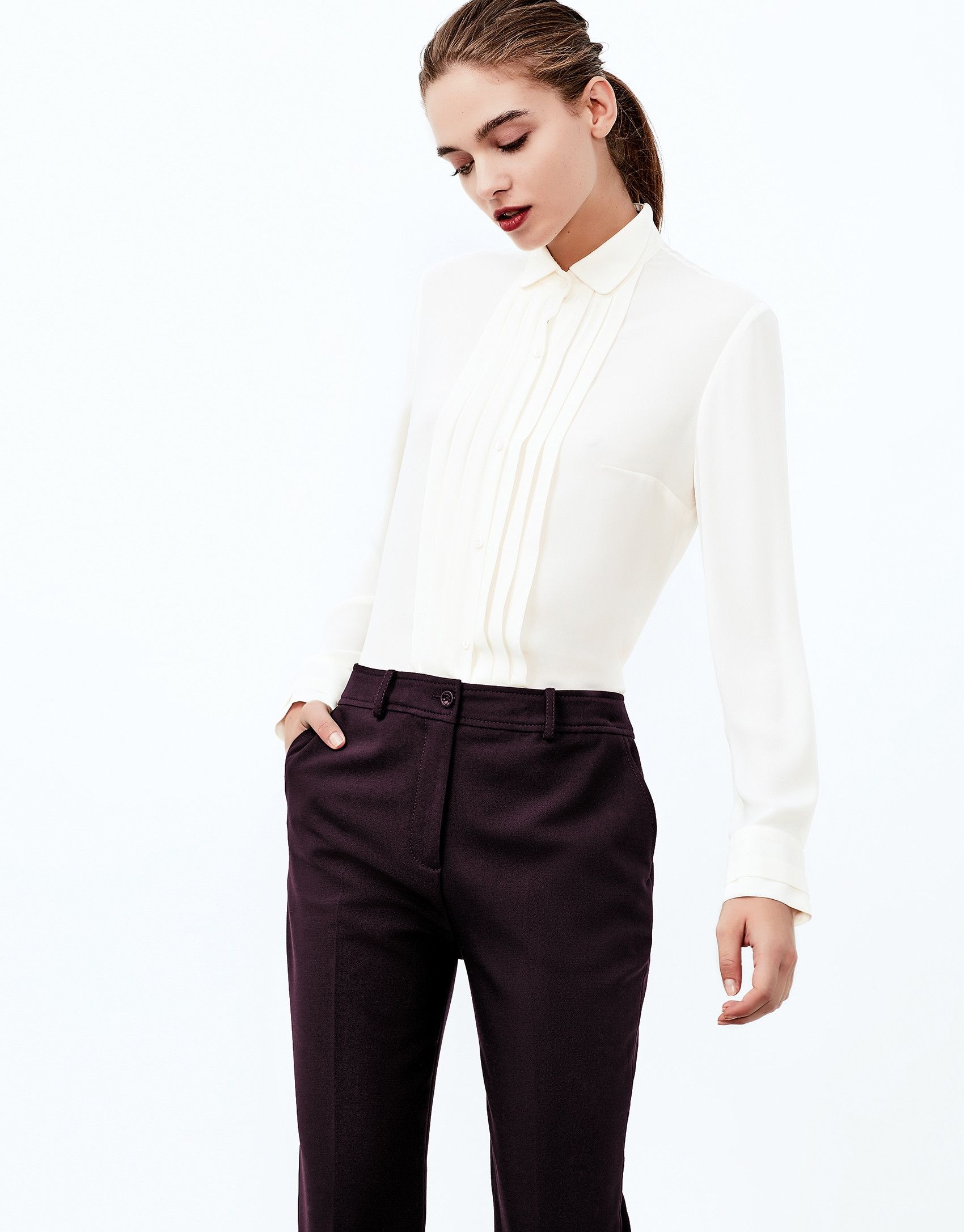 Pantalón crepe berenjena