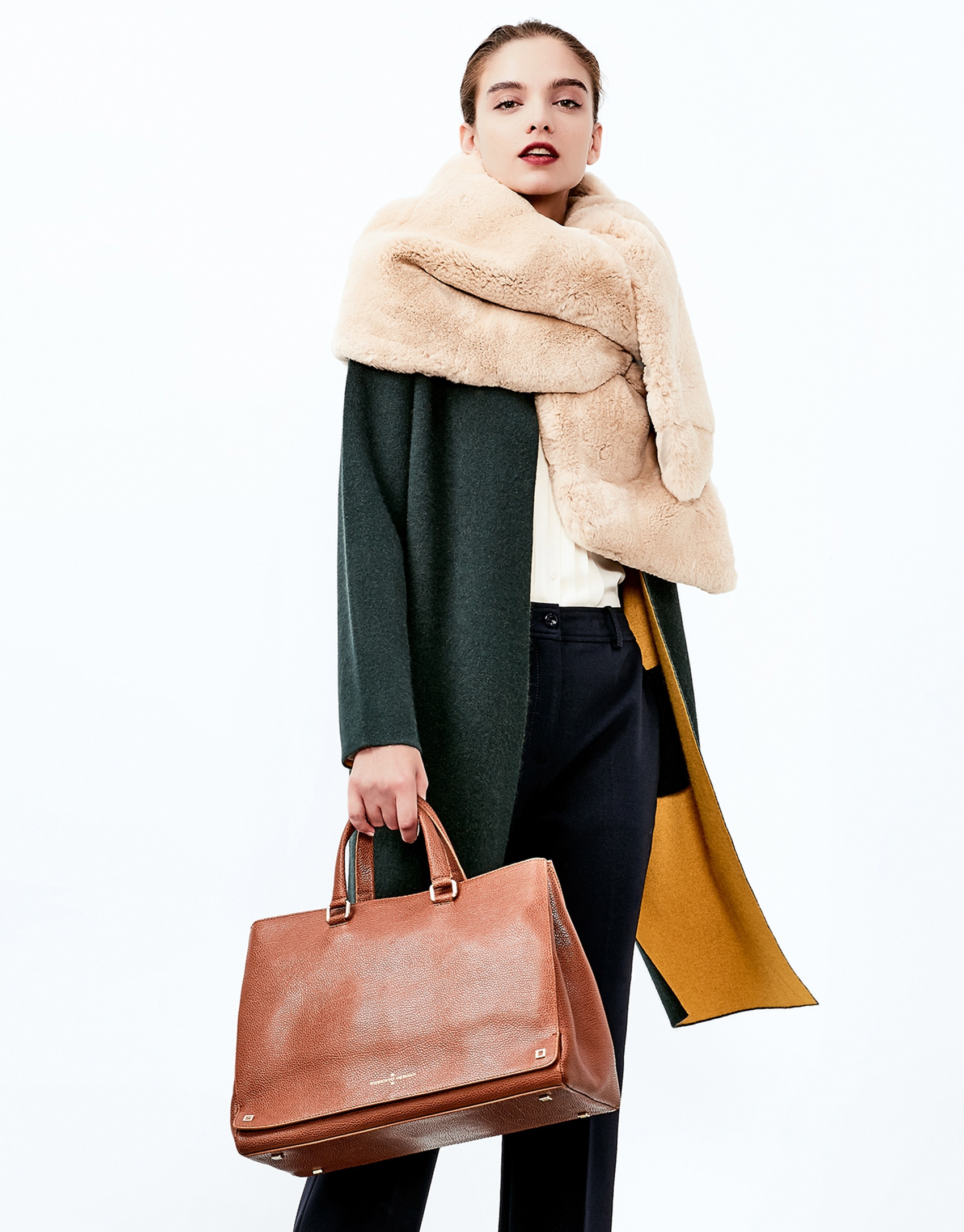 Tan Versalles leather tote bag