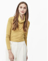 Light green turtle neck sweater