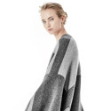Gray geometric print cape