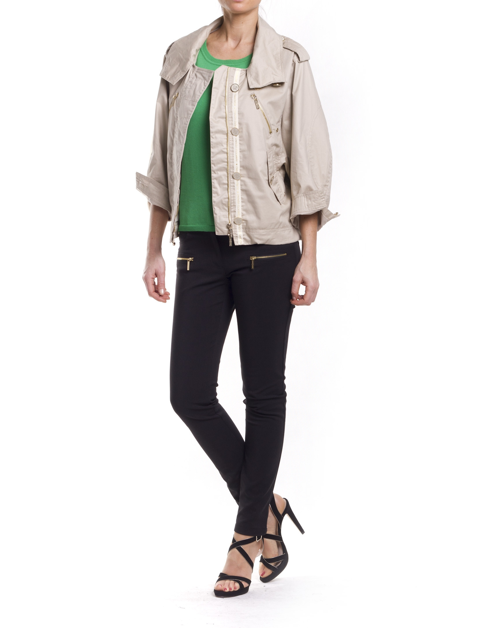 Short beige trench