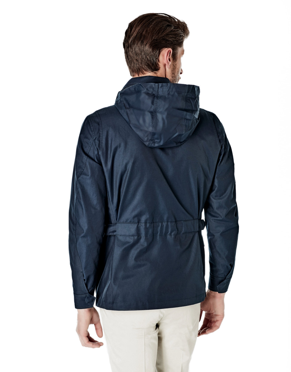 Navy blue parka with 4 pockets