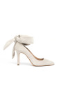 Nude colored Saint Tropez pumps