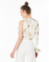 Blusa asimétrica cruda estampado flores