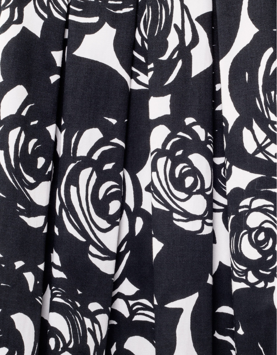 Vestido pliegues negro