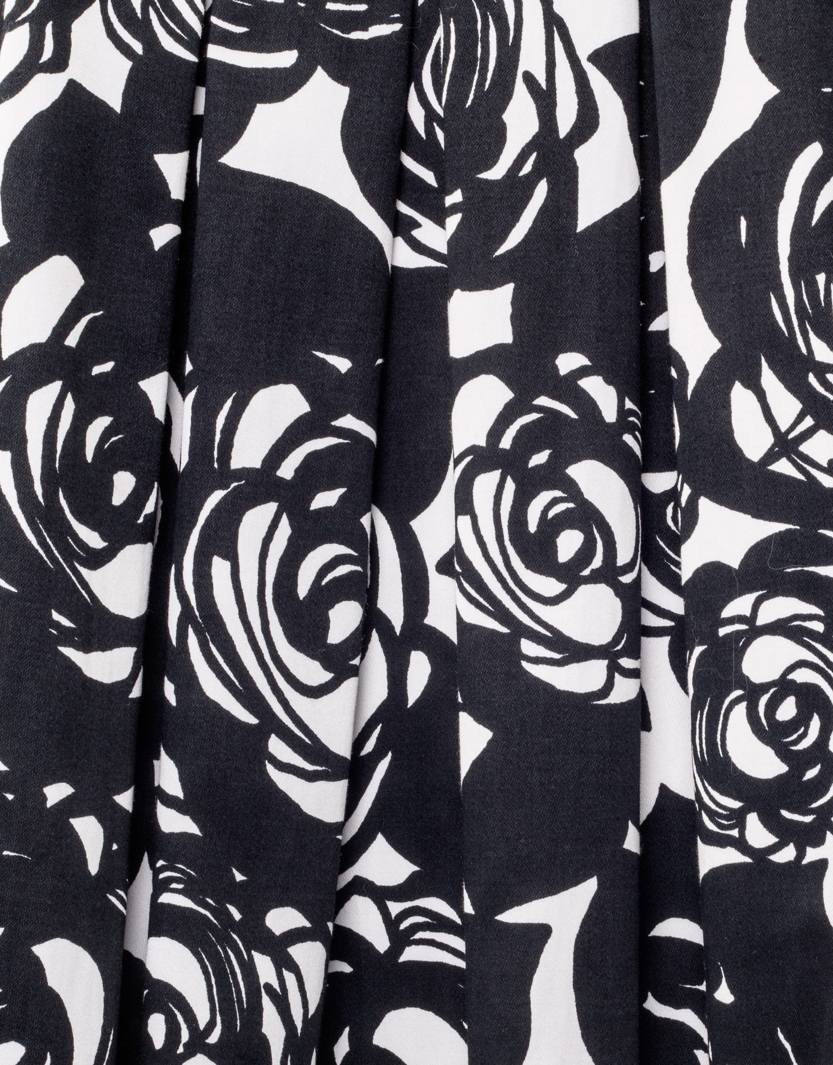 Vestido pliegues negro