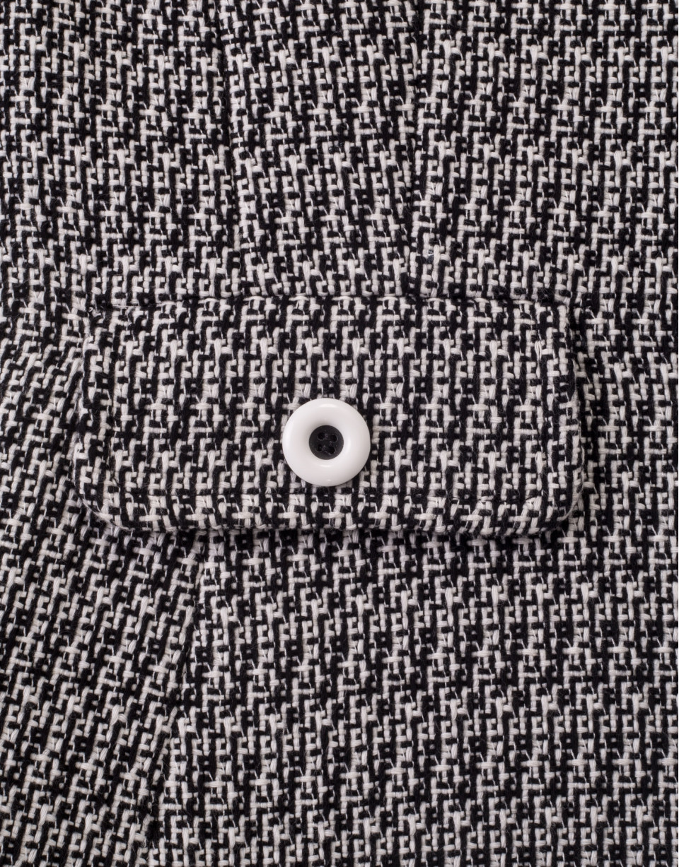 Black print short jacket 