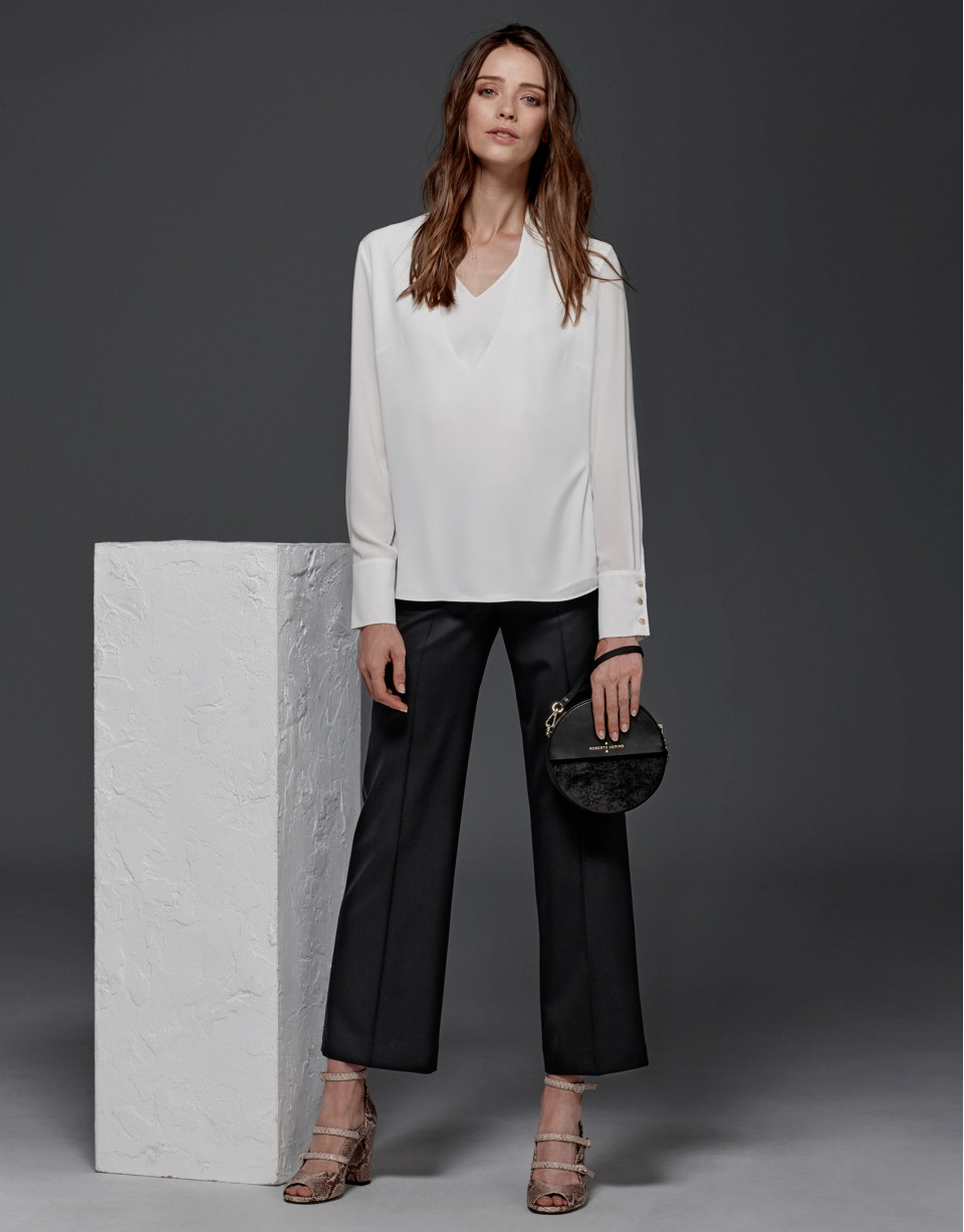 Ivory loose blouse with V neck