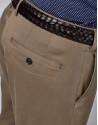 Pantalón chino algodón color visón