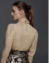 Blusa seda color maquillaje